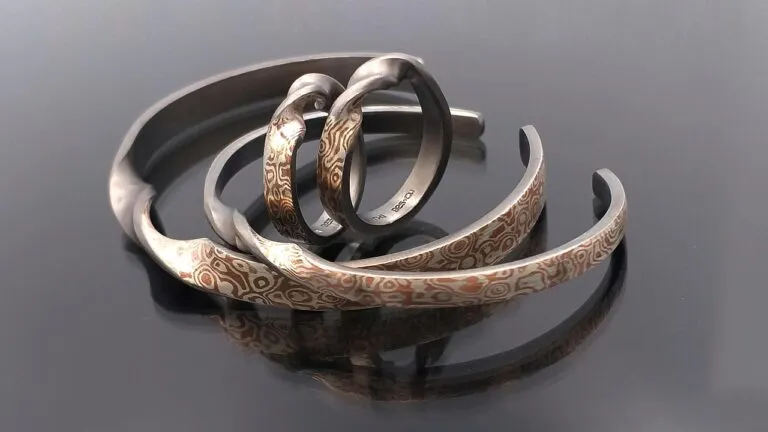 Le bracelet jonc : pourquoi ce bijou intemporel est un must-have ?